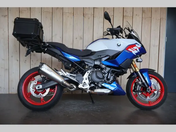 2025 BMW F 900 XR - € 14.950 (1/1)