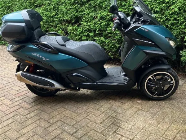 Year unknown Peugeot Metropolis SW 400i in Nieuwstaat - Price on request (1/1)