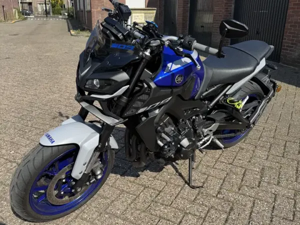 2020 Yamaha MT-09 - € 8.499 (1/1)