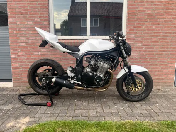1996 Suzuki Bandit 600 - €1,250 (1/1)