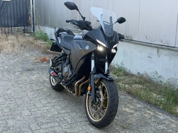 2023 Yamaha Tracer 7 | 2023 | QS | 7860km - € 10.749 · Bieden (1/1)