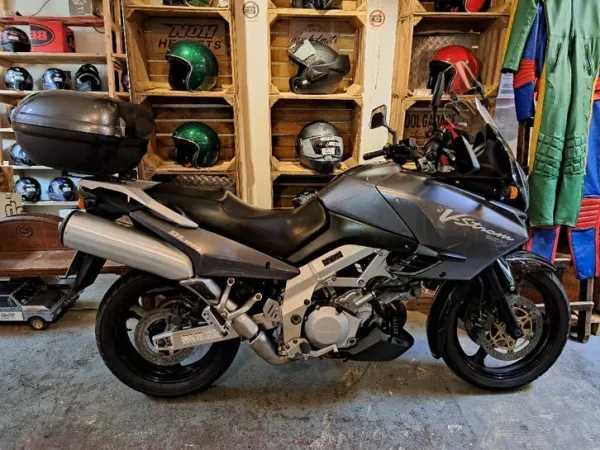 2002 Suzuki V-Strom 1000 - €2,750 · Bidding (1/1)