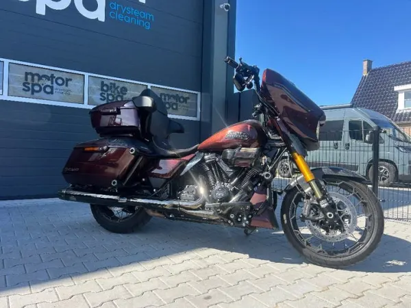 2024 Harley-Davidson Street Glide CVO 135 Cubic Inch 2024 - €51,995 (1/1)