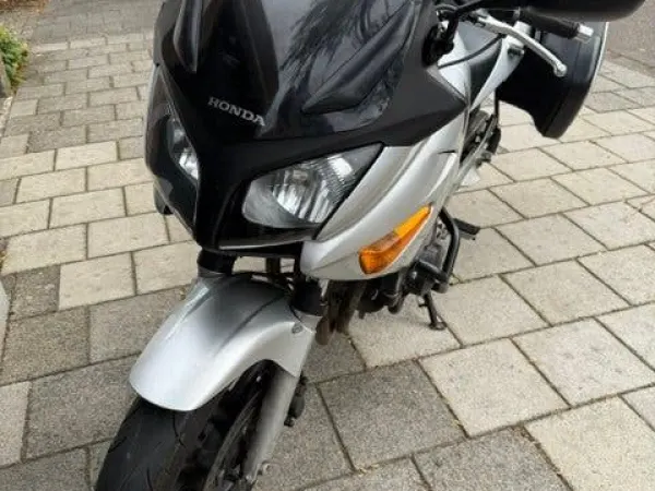 2004 Honda CBF 600 - Price on request (1/1)
