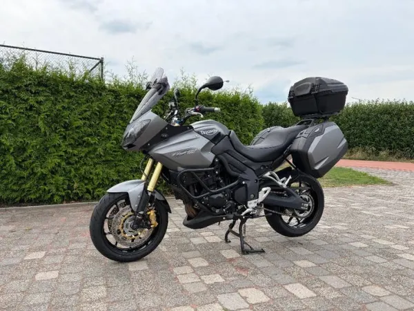 2010 Triumph Tiger 1050 - €5,450 (1/1)