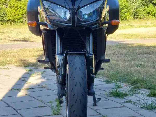 2011 Yamaha FZ 1 - € 4.850 (1/1)