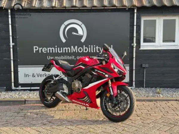 2021 Honda CBR 650 R - € 10.150 (1/1)