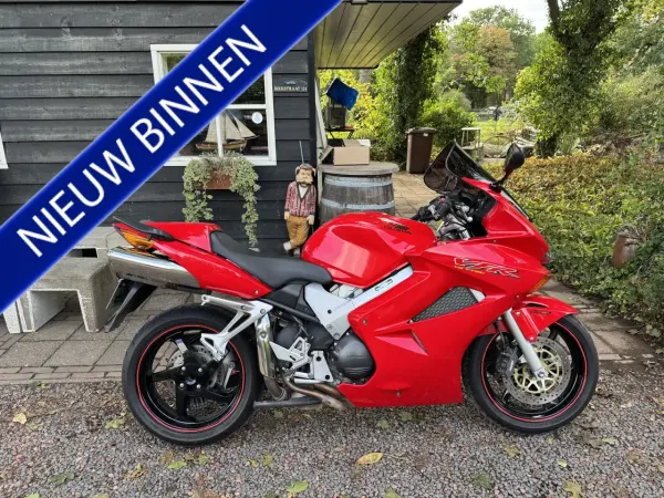 2002 Honda VFR 800 - € 2.750 (1/1)