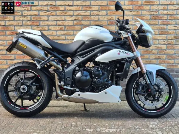 2011 Triumph Speed Triple (bj 2011) - Reserved (1/1)