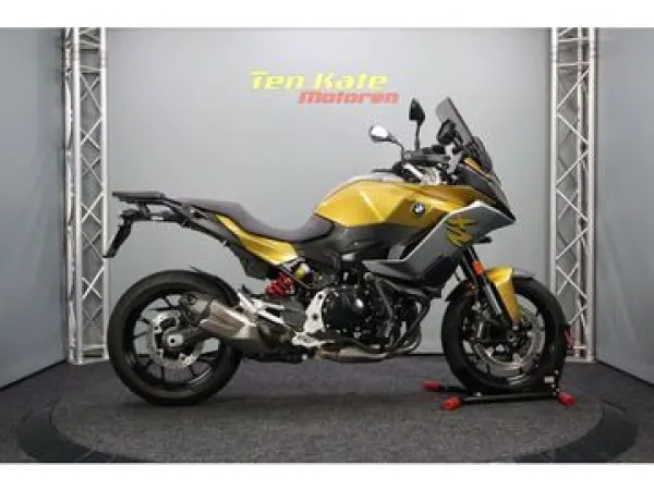 2021 BMW F 900 XR - € 10.440 (1/1)