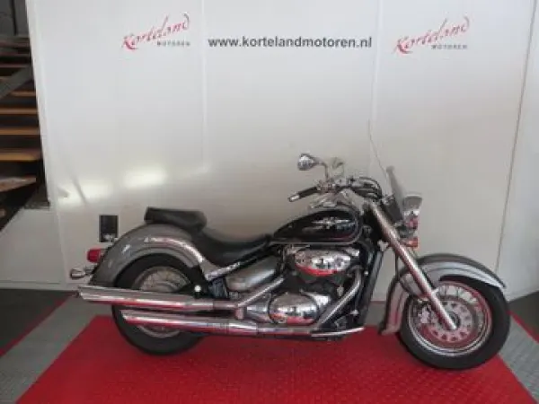 2005 Suzuki Intruder C 800 LC - €4,490 (1/1)