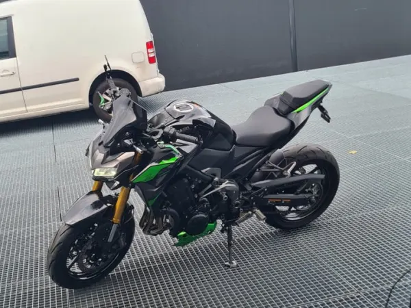 Year unknown Kawasaki Z900 SE, met Veel Extra's! +-6500km - €8,500 (1/1)