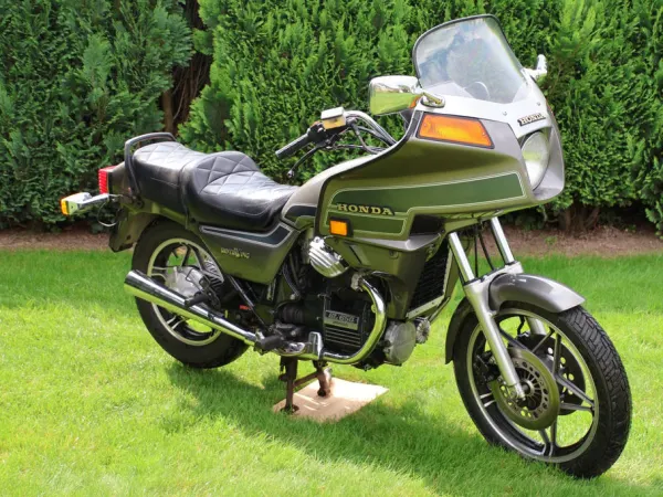 1985 Honda GL650 Silver Wing - € 3.950 (1/1)