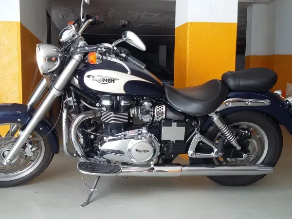 2010 Triumph America - € 7.950 (1/1)