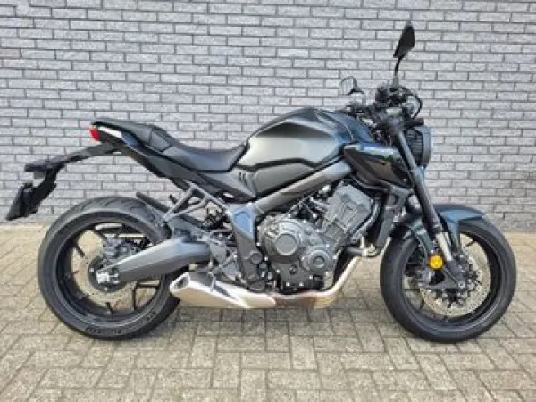2023 Honda CB 650 R - € 7.950 (1/1)
