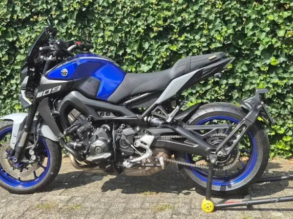 2020 Yamaha MT 09 - Bieden (1/1)