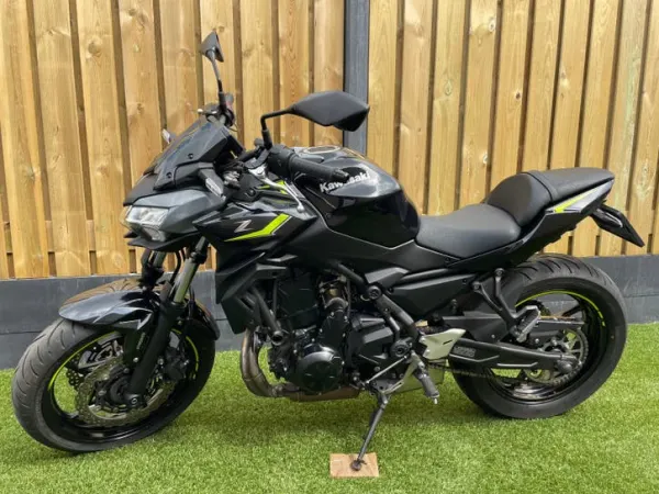 2024 Kawasaki Z 650 - €6,490 (1/1)