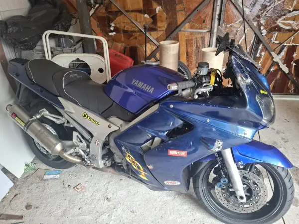 2000 Yamaha FJR 1300 - € 2.000 (1/1)