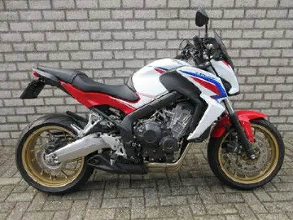 2015 Honda CB 650 F - € 5.795 (1/1)