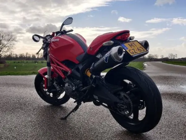 2008 Ducati Monster 696 Termignoni a2 Kenteken Rijklaar - € 3.585 · Bieden (1/1)