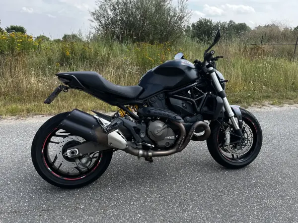 2017 Ducati Monster 821 - €6,200 (1/1)