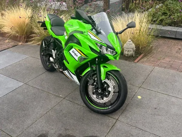2025 Kawasaki Ninja 650 2025 ABS-A2 Begrenst - € 7.900 (1/1)