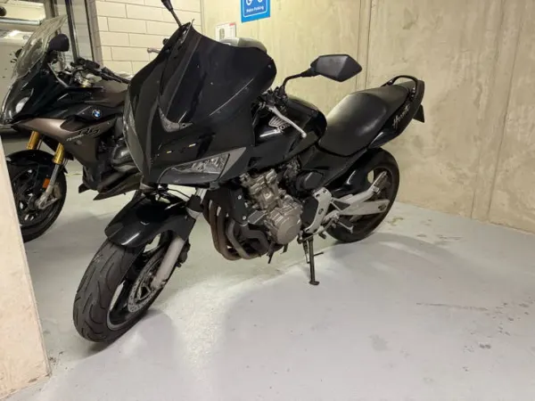 Year unknown Honda CB600F Hornet-Nette Naked Bike met Lage km-Stand - €2,250 (1/1)