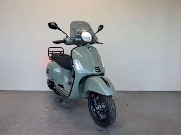 2025 Vespa GTS 300 Super Sport Misty Pearl, 2025, Custom - € 7.995 (1/1)