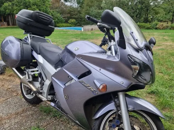 2003 Yamaha FJR 1300 - € 2.750 · Bieden (1/1)