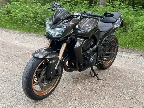2012 Kawasaki Z750R Z750 ABS 2012 Akrapovic *gave kleurstelling* - € 4.950 · Bieden (1/1)