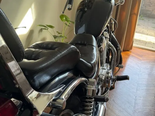 1997 Suzuki VS 600 - €1,998 · Bidding (1/1)