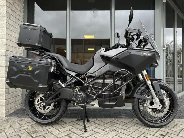 2025 Zero DSR/X Black Forest (bj 2025 Model 2026) - € 24.890 (1/1)
