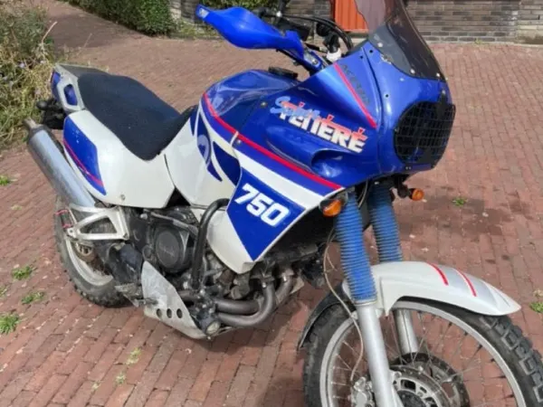 1990 Yamaha XTZ 750 - € 3.450 · Bieden (1/1)