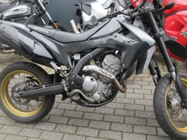 Year unknown Honda CRF 250 - €2,750 · Bidding (1/1)