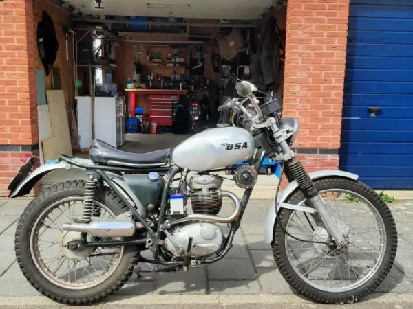1968 BSA B 40 - €2,500 · Bidding (1/1)