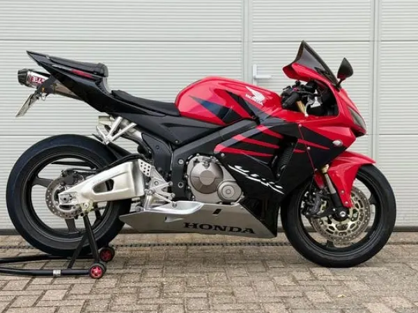 2007 Honda CBR600RR | PC37 | Nieuwstaat | Garntie | 35 - Reserved (1/1)