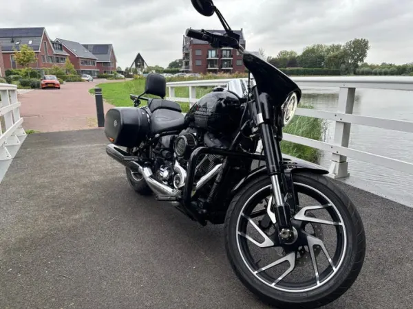 Bouwjaar onbekend Harley-Davidson Sport Glide - € 13.400 · Bieden (1/1)