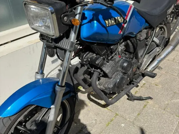 1982 Yamaha XS 400 - €750 · Bidding (1/1)