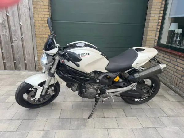 Bouwjaar onbekend Ducati Monster 696 in Uitstekende Staat - € 3.999 (1/1)