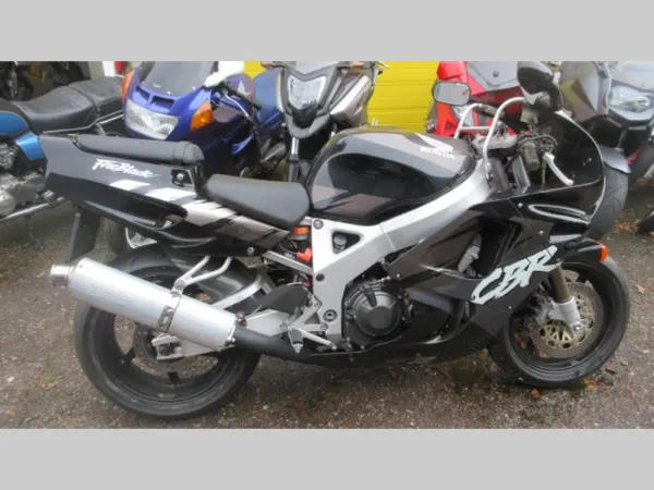 1992 Honda CBR 900 RR Fireblade - € 5.900 (1/1)