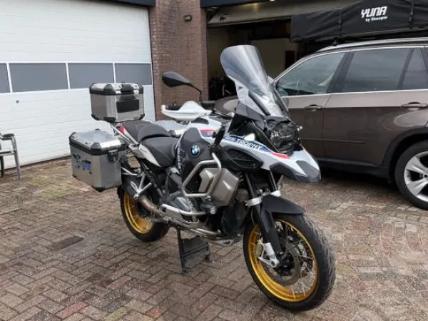 Year unknown BMW R 1250 GS Adventure - €21,000 · Bidding (1/1)