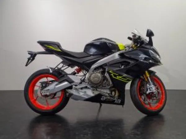 Year unknown Aprilia RS 660 - €12,990 (1/1)