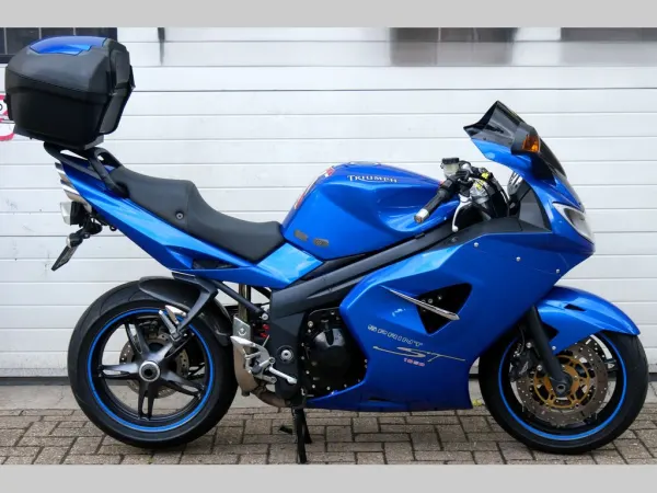 2005 Triumph Sprint ST 1050 - €2,550 (1/1)