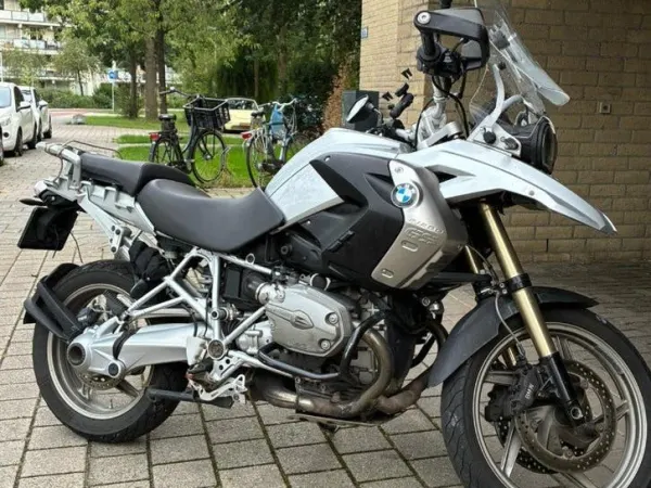 2009 BMW R1200GS | 31000 km | 2009 - €7,795 · Bidding (1/1)