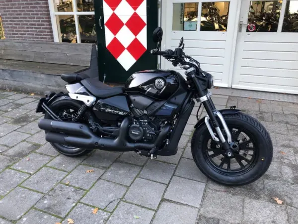 2026 Benelli Leoncino Bobber - € 6.999 (1/1)