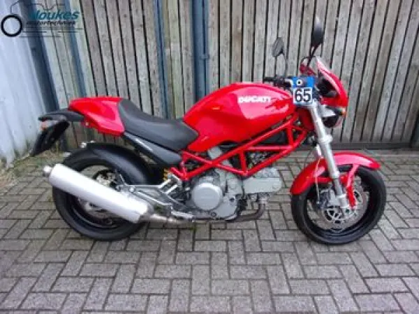 2005 Ducati Monster 620 - € 2.999 (1/1)