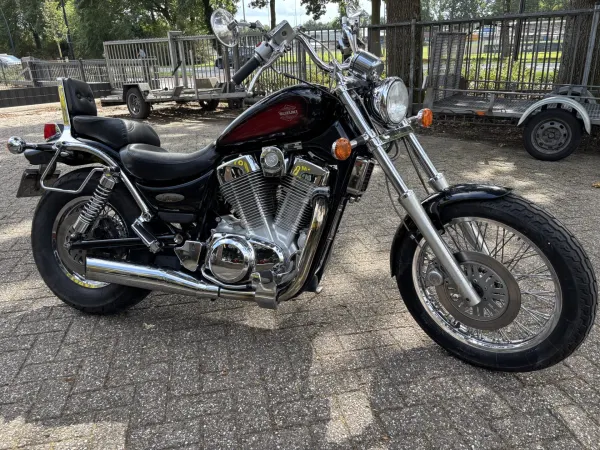 1995 Suzuki VS 1400 Intruder - € 3.750 (1/1)