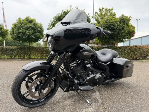 2017 Harley-Davidson Street Glide Special FLHXS - €19,950 (1/1)