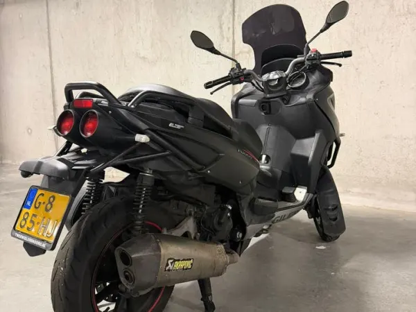 2013 Gilera Fuoco 500 - € 4.250 · Bieden (1/1)