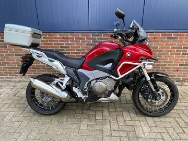 2012 Honda VFR 1200 X Crosstourer C-ABS - € 7.650 (1/1)
